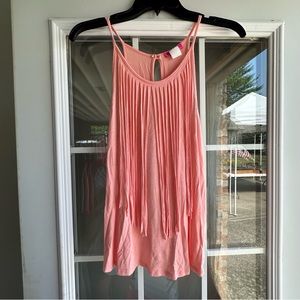 Body Central pink tank top